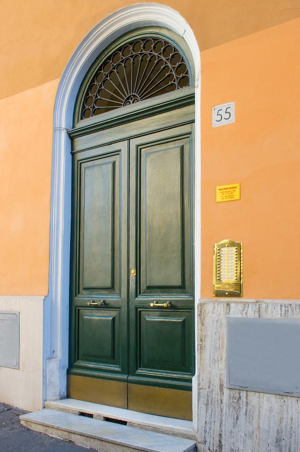 B&B Laurus Colosseo Roma Eksteriør bilde